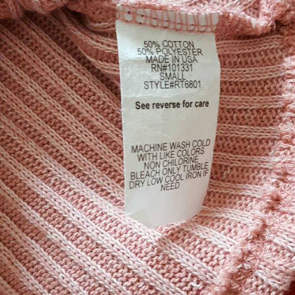 Pink crop top - Picture 3 of 3